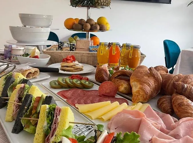 Ariston Teatro Luxury 3* Grado